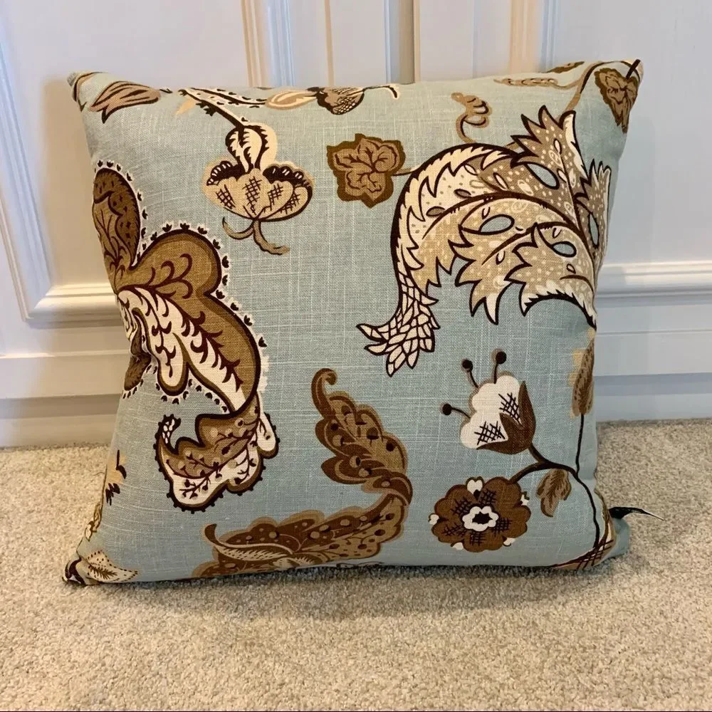 Beautiful‎ Westport Teal Green Floral Accent Pillow